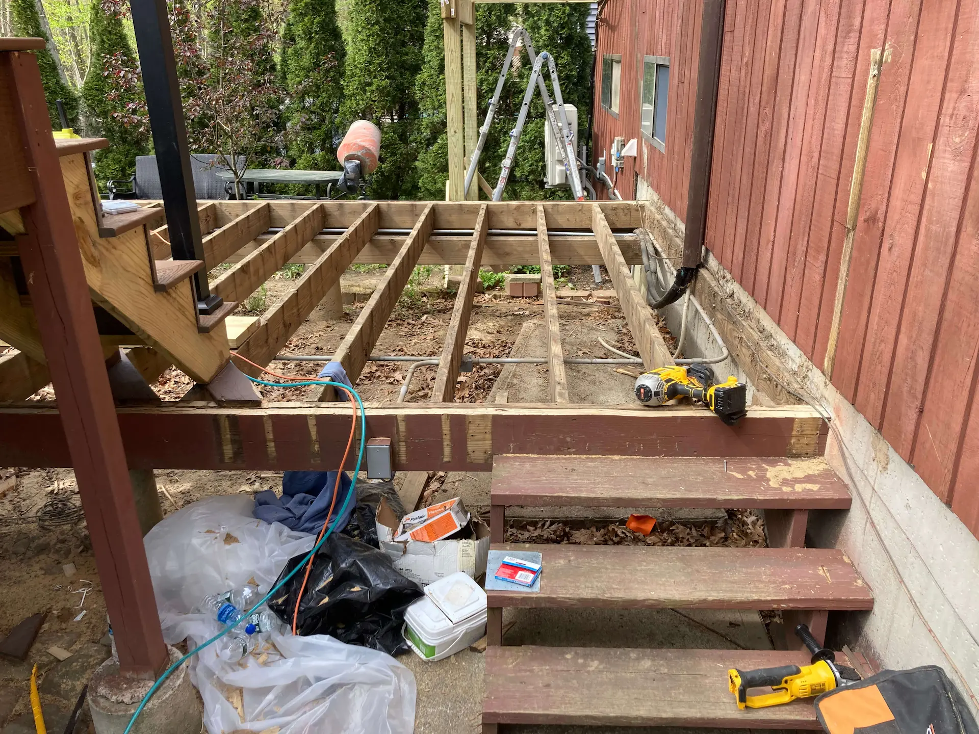 Trex deck aluminum railings Deck remodeling Deck construction Back yard upgrade Vinyl deck Vinyl decking Composite decking deck builder near me deck contractors near me Low maintenance deck